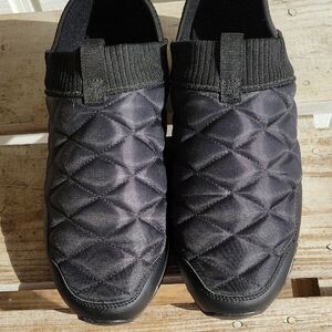 Torrid Black Quilted Slip-On Slippers Or Loafers
